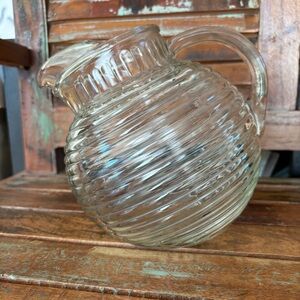 Vintage Anchor Hocking Manhattan Clear Glass 80oz Juice Pitcher Ribbed Tilted